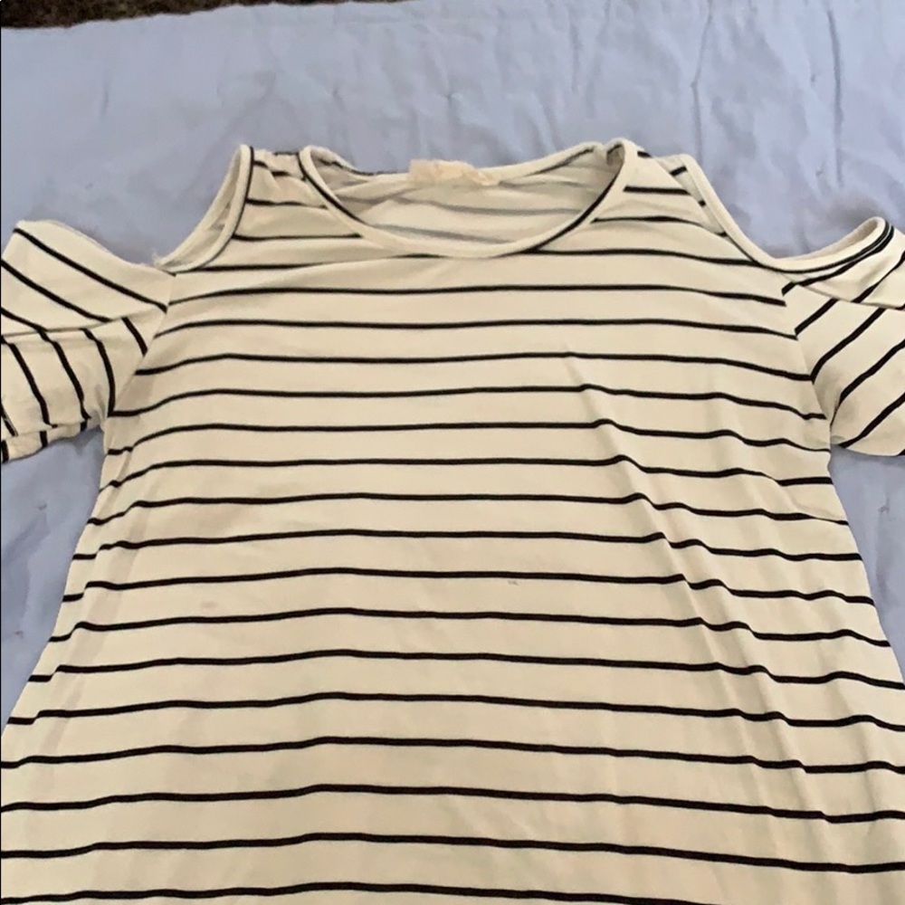 Cold shoulder shirt